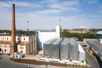 Cylindrical-conical tanks view